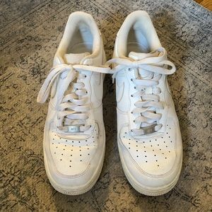 Women’s Nike Air Force 1 Size 10